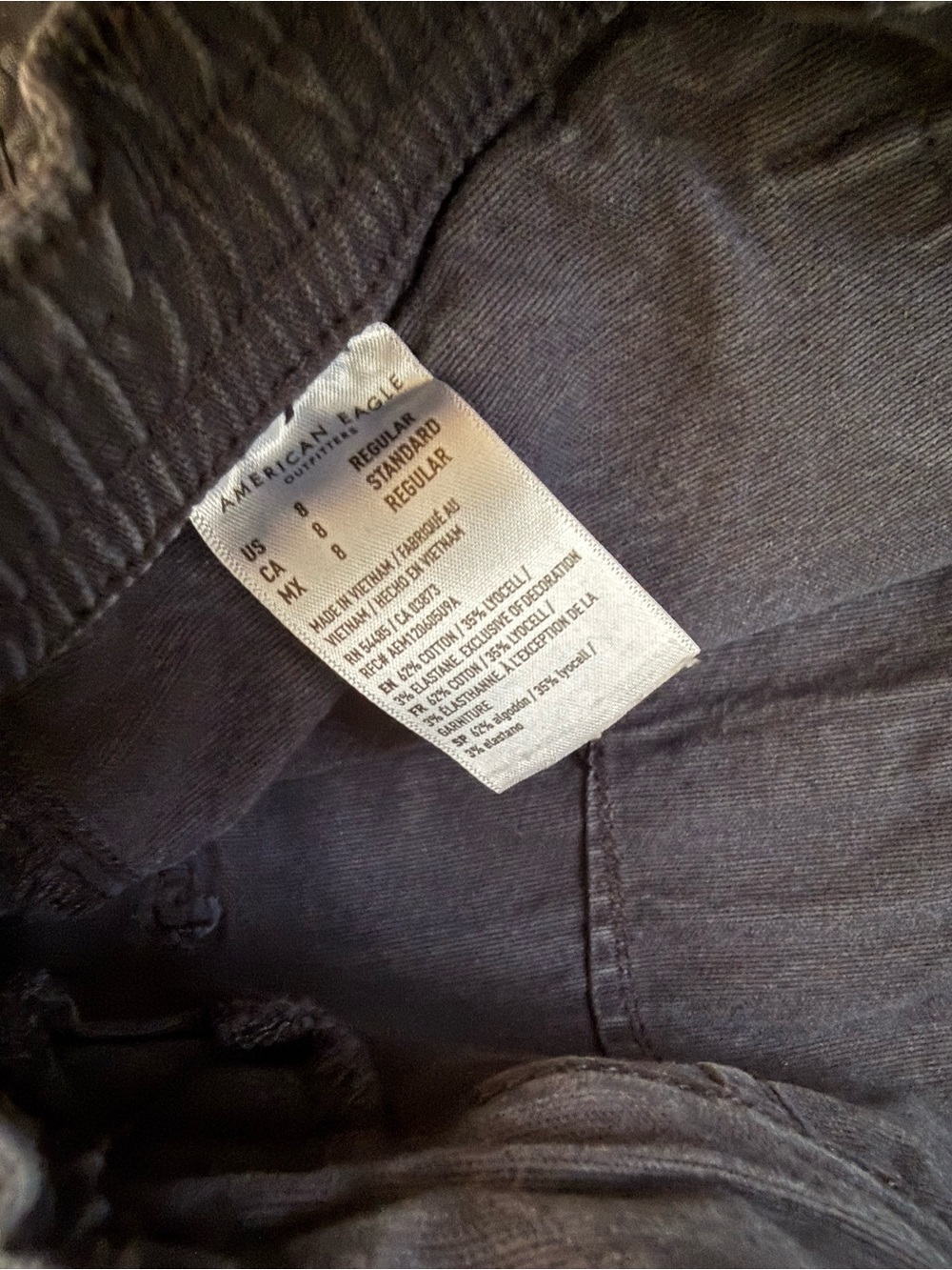 American Eagle Outfitters Charcoal Black Cargo Shorts - Picture 2 of 3